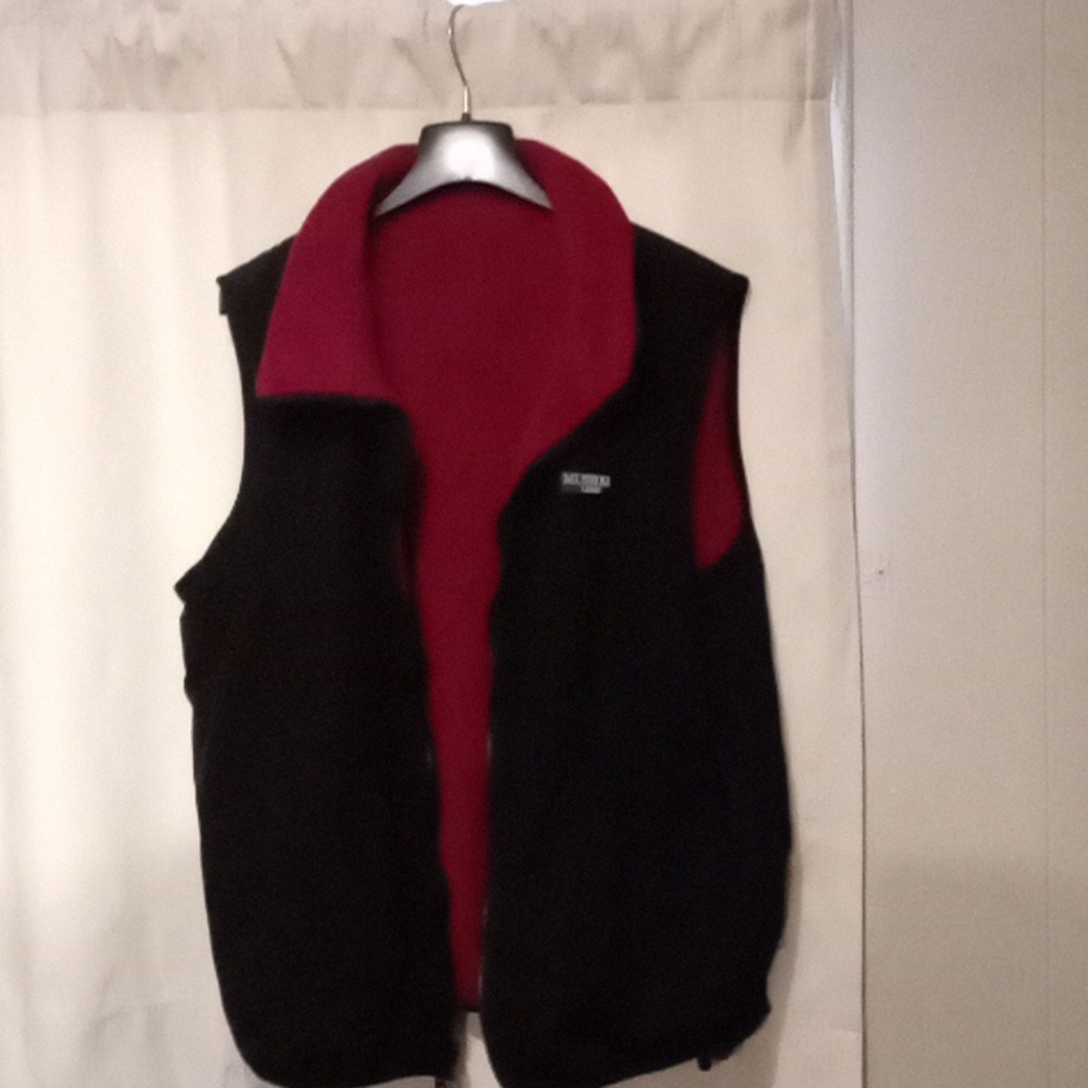 Ladies reversible vest